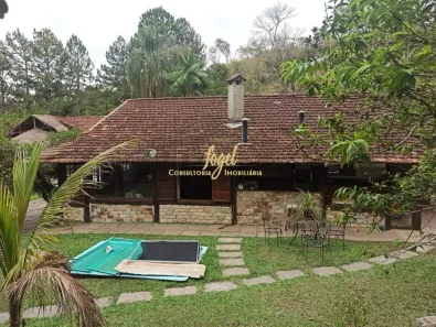 Casa com 3 Quartos à venda, 350m² no Grama, Juiz de Fora