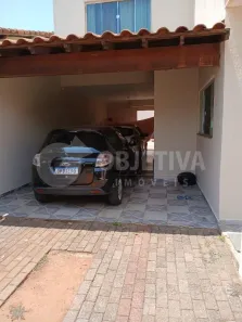 Casa com 3 Quartos à venda, 218m² no Granada, Uberlândia