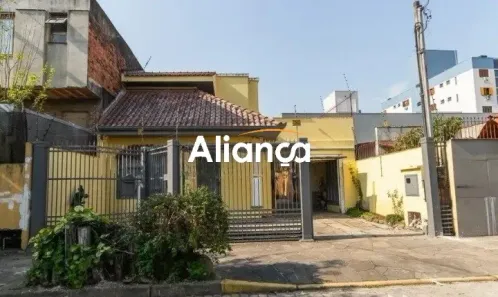 Casa com 3 Quartos para alugar, 175m² no Santana, Porto Alegre