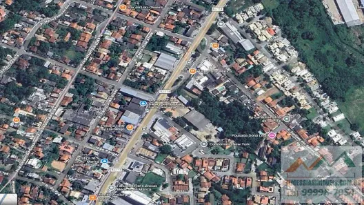 Imóvel Comercial com 2 Quartos à venda, 360m² no Flamengo, Maricá