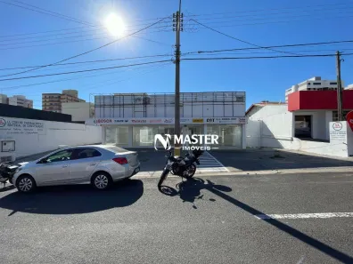 Imóvel Comercial para alugar, 333m² no Centro, Marília