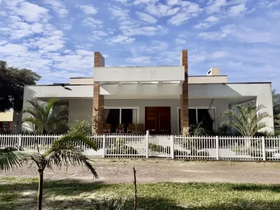 Fazenda/Sítio com 8 Quartos à venda, 510m² no Tramandaí, Tramandaí