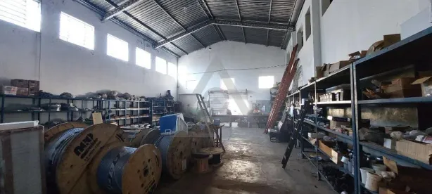 Galpão/Depósito/Armazém à venda, 745m² no Parque Rural Fazenda Santa Cândida, Campinas