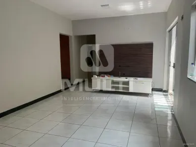 Casa com 3 Quartos à venda, 130m² no Custódio Pereira, Uberlândia