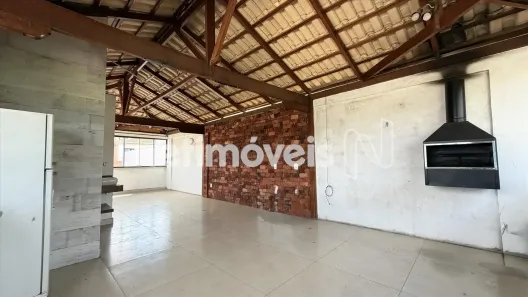 Casa com 3 Quartos à venda, 135m² no Sapucaia II, Contagem