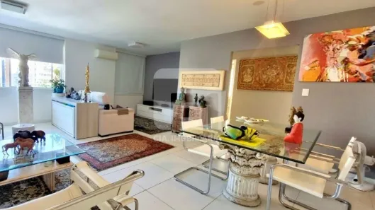 Apartamento com 2 Quartos à venda, 94m² no Centro, Florianópolis