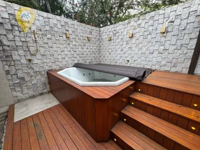 Casa de Condomínio com 3 Quartos à venda, 150m² no Praia da Baleia, Serra