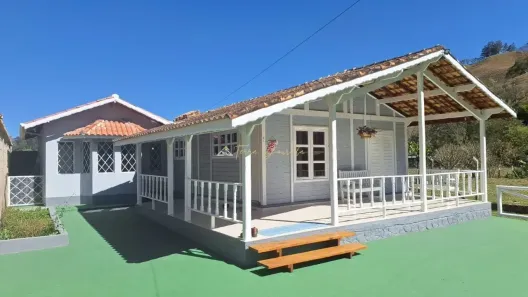 Casa com 3 Quartos à venda, 572m² no Paiol Grande, São Bento do Sapucaí