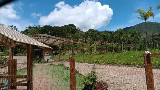 Lote/Terreno à venda, 2259m² no Colônia Alpina, Teresópolis