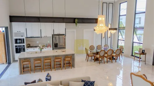 Casa de Condomínio com 4 Quartos à venda, 591m² no Jacuhy, Serra