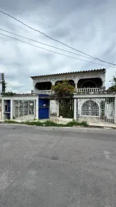 Sobrado com 4 Quartos à venda, 250m² no Nossa Senhora das Graças, Manaus
