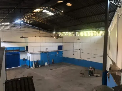 Galpão/Depósito/Armazém à venda, 930m² no Bonfim, Belo Horizonte