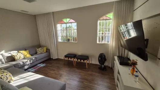 Casa com 5 Quartos à venda, 250m² no Ouro Preto, Belo Horizonte