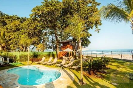 Casa com 5 Quartos à venda, 460m² no Camburi, São Sebastião