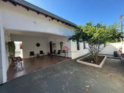 Casa com 3 Quartos à venda, 190m² no Parque São Jorge, Campinas