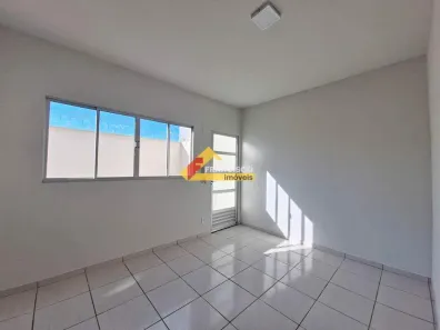 Casa com 2 Quartos para alugar, 60m² no Residencial Alto das Oliveiras, Divinópolis