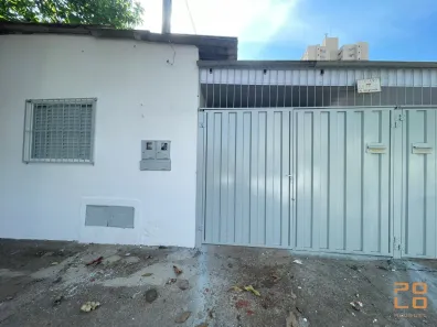 Casa com 2 Quartos para alugar, 80m² no Parque Amazônia, Goiânia