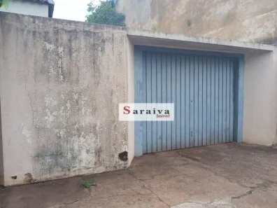Casa com 3 Quartos à venda, 600m² no Centro, Itapuí