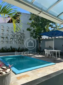 Casa com 5 Quartos à venda, 348m² no Olaria, Rio de Janeiro