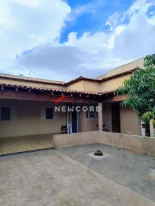 Casa com 2 Quartos à venda, 200m² no Parque das Aroeiras II, São José do Rio Preto