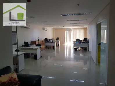 Sala Comercial à venda, 150m² no Centro, Santos