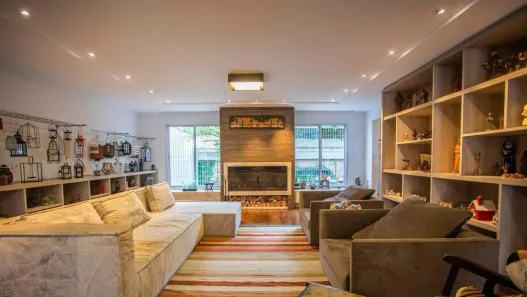 Sobrado com 5 Quartos à venda, 460m² no Mirandópolis, São Paulo