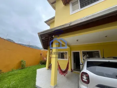Sobrado com 3 Quartos para alugar, 185m² no Martim de Sá, Caraguatatuba