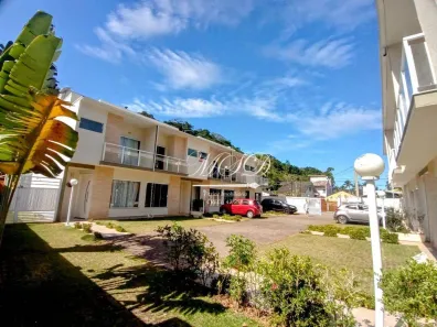 Casa de Condomínio com 2 Quartos à venda, 87m² no Jardim Adalgisa, Caraguatatuba