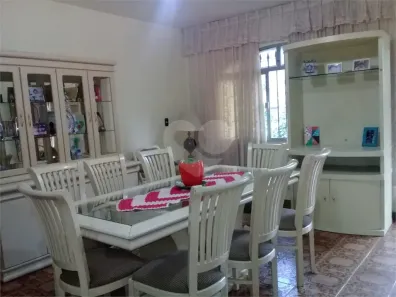 Casa com 3 Quartos à venda, 220m² no Santa Teresinha, São Paulo