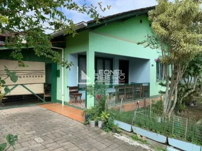 Casa com 4 Quartos à venda, 200m² no Das Nações, Timbó