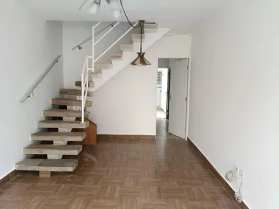 Sobrado com 2 Quartos para alugar, 103m² no Baeta Neves, São Bernardo do Campo