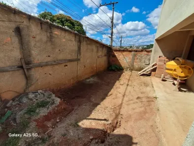 Casa com 3 Quartos à venda, 84m² no Novo Progresso, Contagem