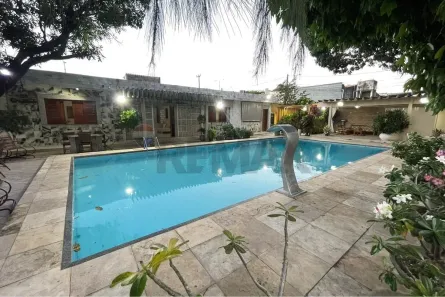 Imóvel Comercial com 4 Quartos para alugar, 1650m² no Barra do Ceará, Fortaleza