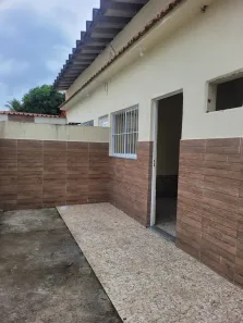 Casa com 1 Quarto para alugar, 33m² no Marechal Hermes, Rio de Janeiro