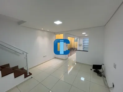 Casa com 4 Quartos para alugar, 250m² no Vila Romana, São Paulo