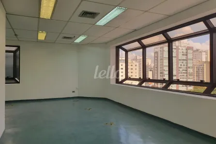 Sala Comercial para alugar, 87m² no Água Branca, São Paulo