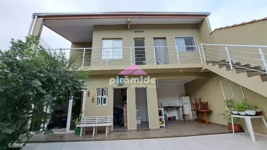 Casa com 3 Quartos à venda, 174m² no Jardim do Sol, Caraguatatuba