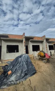 Casa com 2 Quartos à venda, 68m² no Nova Brasília, Joinville