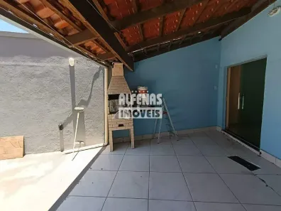 Casa com 3 Quartos à venda, 140m² no Colonial, Contagem