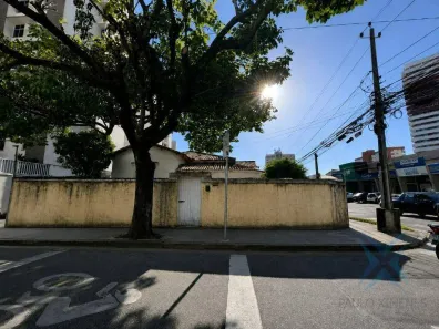 Casa com 3 Quartos à venda, 630m² no Joaquim Távora, Fortaleza
