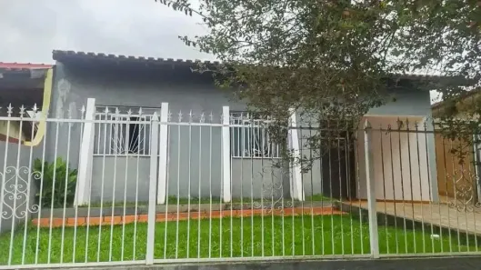 Casa com 4 Quartos à venda, 131m² no Jardim Tókio, Londrina