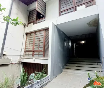 Sala Comercial com 3 Quartos para alugar, 306m² no Batista Campos, Belém