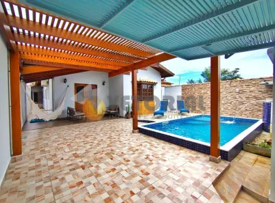 Casa com 3 Quartos à venda, 160m² no Balneário Forest, Caraguatatuba