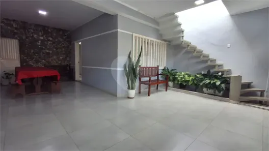 Casa com 3 Quartos à venda, 198m² no Jardim São Guilherme, Sorocaba