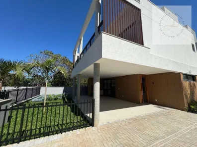 Casa de Condomínio com 3 Quartos à venda, 240m² no Cacupé, Florianópolis