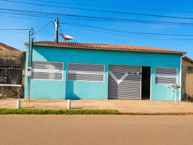 Casa com 3 Quartos à venda, 218m² no Santa Isabel, Várzea Grande