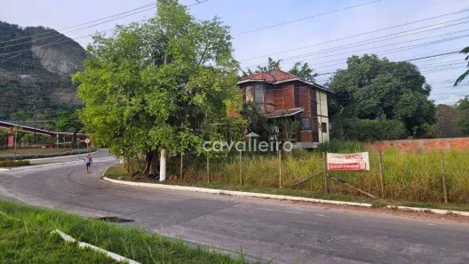 Imóvel Comercial com 3 Quartos à venda, 140m² no Cajueiros (Itaipuaçu), Maricá