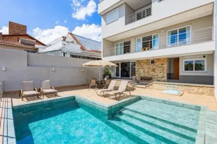 Casa com 3 Quartos à venda, 447m² no Chácara das Pedras, Porto Alegre