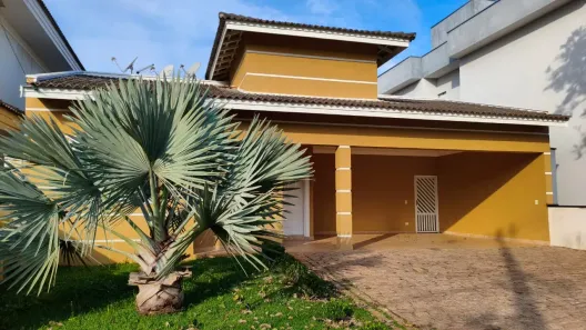 Casa de Condomínio com 3 Quartos para alugar, 240m² no Cajuru do Sul, Sorocaba