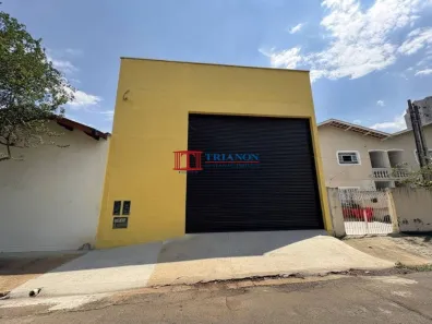 Galpão/Depósito/Armazém para venda ou aluguel, 194m² no Vila Independência, Piracicaba